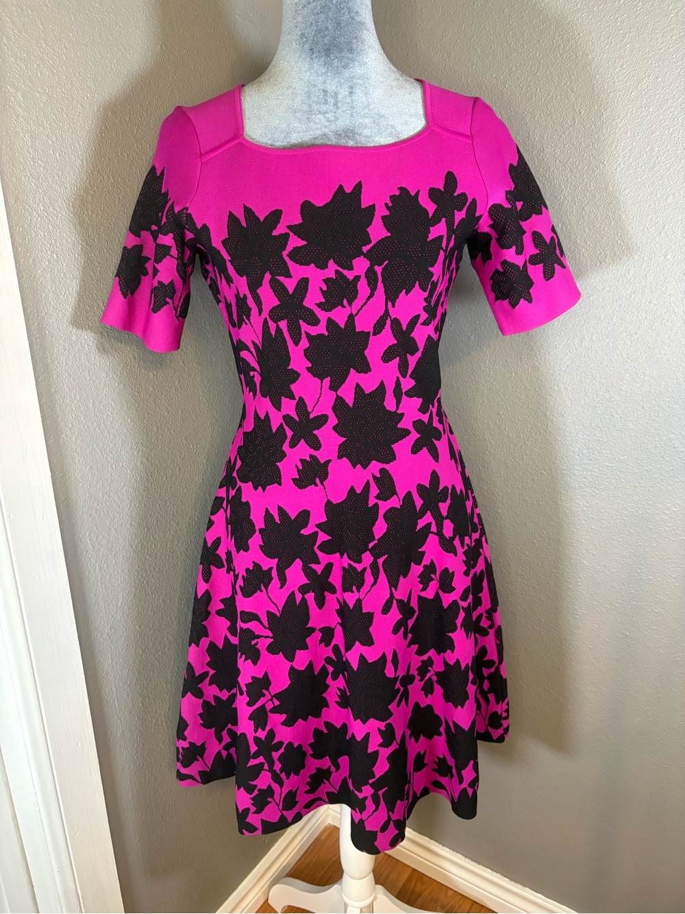 Milly Hot Pink & Black Jacquard Fit & Flare Dress Size M
